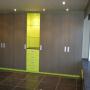 Chargé par visiteur le 17/12/2016 - wandkast slaapkamer met verlichting in middenkolom
