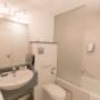Bath standard room double bed