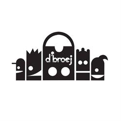 D Broej