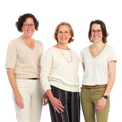 Apotheek Van Der Weeën NV