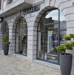 Square 19