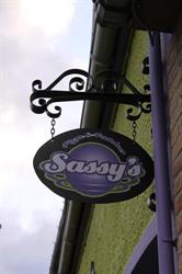 SASSY'S