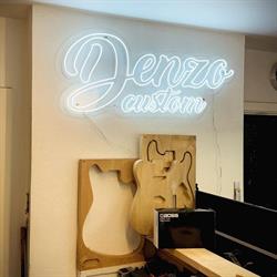 Denzo Custom Guitarz-Luthier à Liège