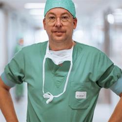 Dr. Sebastiaan Van Cauwenberge