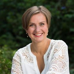 Martine Reyners - Soprano