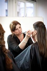 D & D Beauty - Make-Up Artist