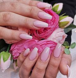 Phuong Esthetic & Nails