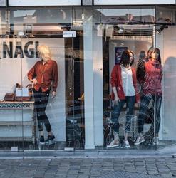 IZANAGI boutique
