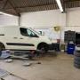 changement de pneus chez racing henry motor de sombreffe
