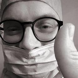 Dr. Kurt Devroe
