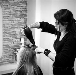 Q-hair