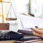 Avocat Laura Charlier