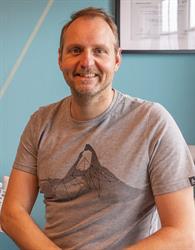 Dr Yves Nyssen