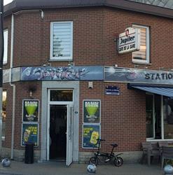 Café De La Gare