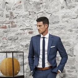 Suits and Moore Belgie
