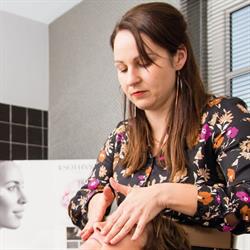 beauty wellness Jolien