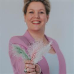 Pluim Kledingadvies - Veerle Schabregs