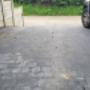 Chantier à Villers-la-Ville dans le Brabant wallon avec un pavage en klinkers et joints remplis au sable fin noir