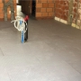 Vloerisolatie in een moderne nieuwbouwwoning voor optimale thermische isolatie en energiebesparing
